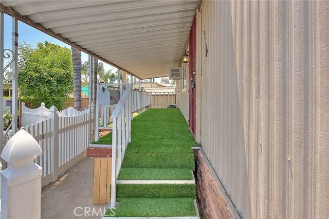 Rancho Cucamonga, CA 91730,9340 Foothill Blvd #32A