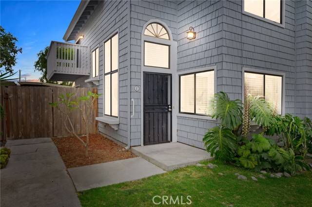 Costa Mesa, CA 92627,2512 Santa Ana Avenue #3