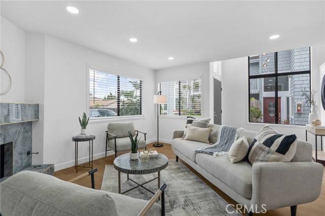 Costa Mesa, CA 92627,2512 Santa Ana Avenue #3