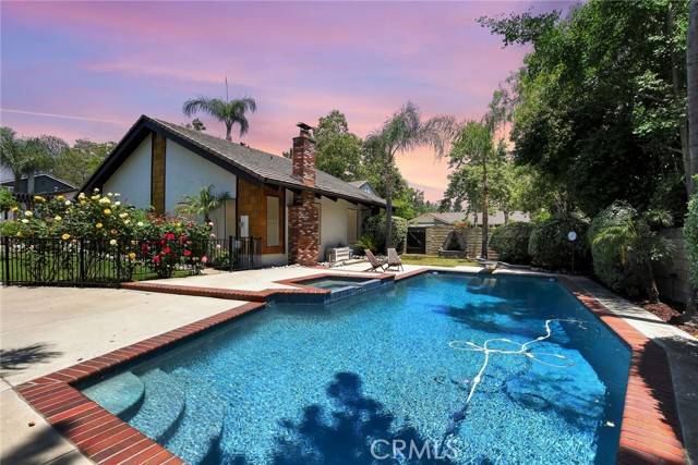 Claremont, CA 91711,2305 Bonnie Brae Avenue