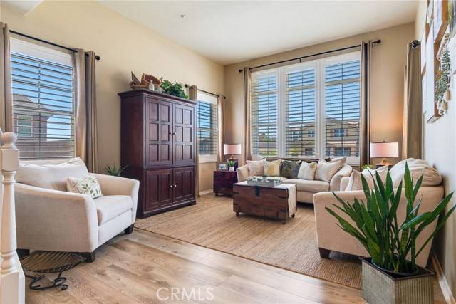 Fontana, CA 92336,4765 Falconview Court
