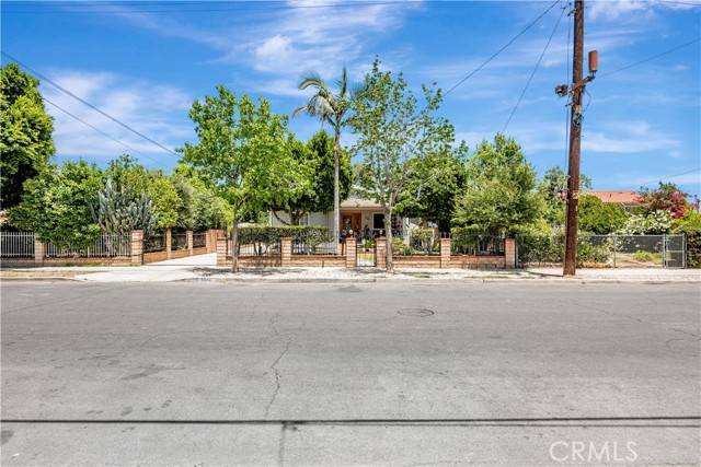 Sun Valley, CA 91352,8960 Telfair Avenue