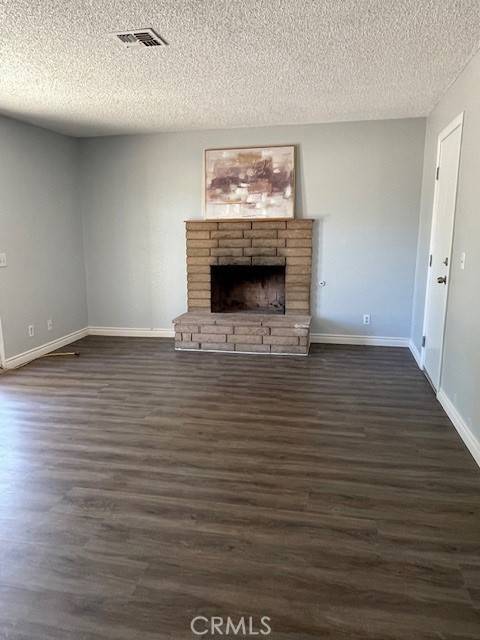 Victorville, CA 92395,15577 Nisqualli Road