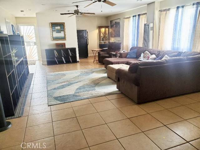 South Gate, CA 90280,10134 Walnut Avenue