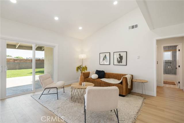 La Verne, CA 91750,1994 11th Street