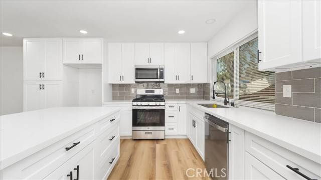 Redlands, CA 92374,1208 Del Haven Court