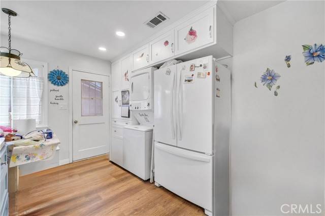 Azusa, CA 91702,427 S Sunset Avenue
