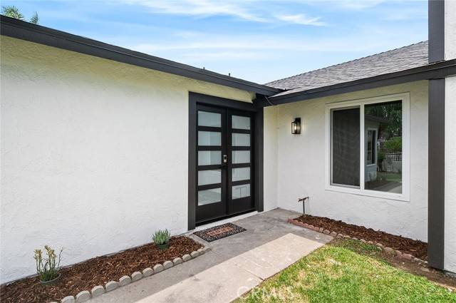 Fontana, CA 92335,9944 Poplar Avenue