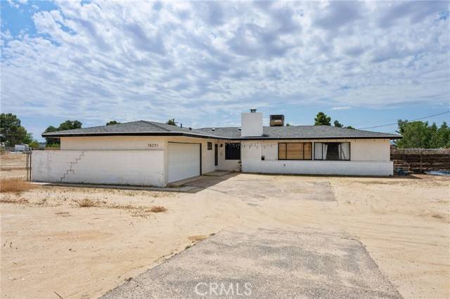 Apple Valley, CA 92307,18251 Hiawatha Road