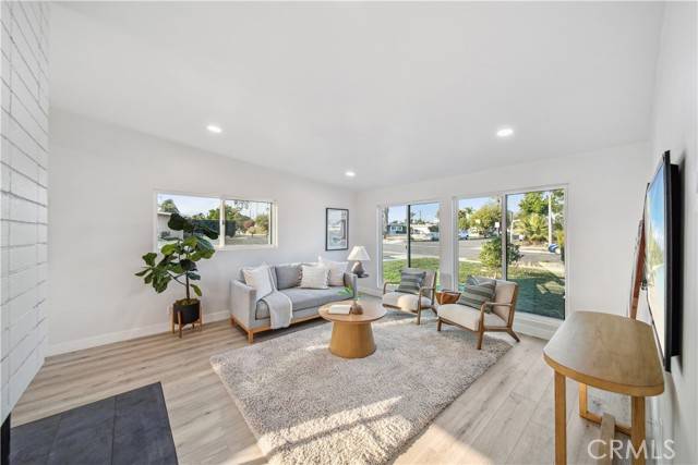 Ontario, CA 91762,957 N Jasmine Avenue
