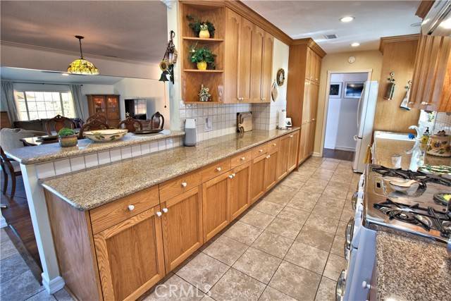 Glendora, CA 91741,358 N Grand Avenue
