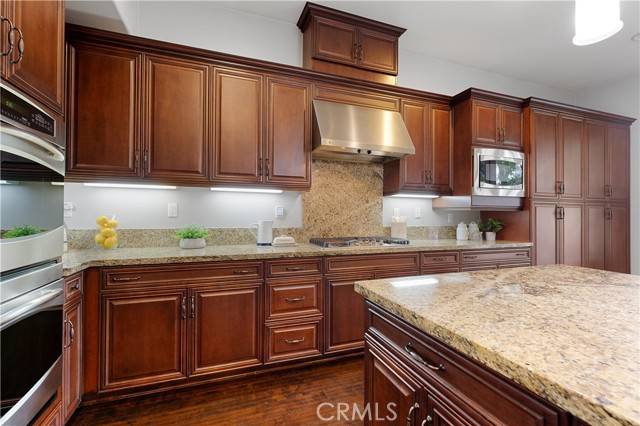 San Dimas, CA 91773,1138 Las Colinas Way