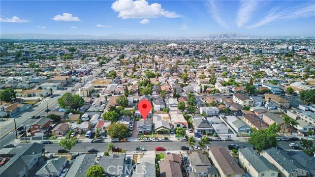 Los Angeles, CA 90044,1333 W 92nd Street
