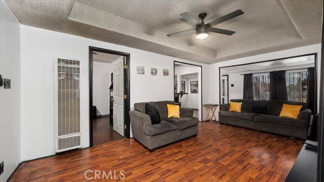 Cudahy, CA 90201,3902 Live Oak Street