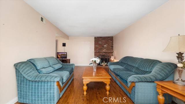 Chino, CA 91710,5007 Walnut Ave.