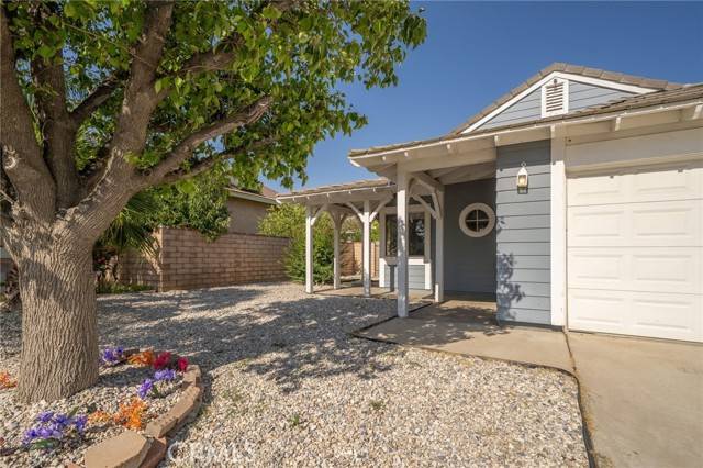 Fontana, CA 92337,11971 Redwood Drive