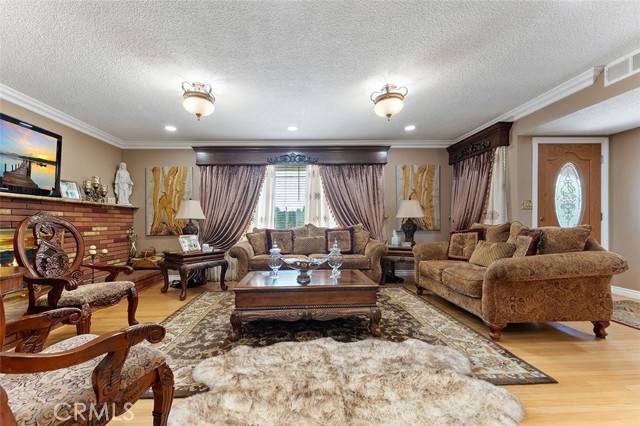 Covina, CA 91724,1170 N Glendora Avenue