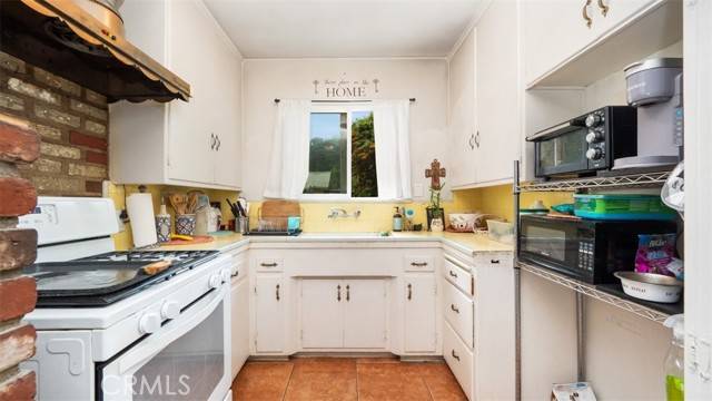 Tujunga, CA 91042,7117 Shadygrove Street