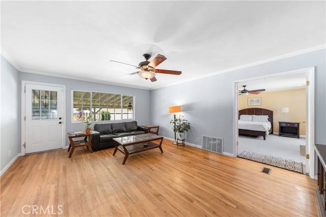 Glendora, CA 91741,644 E Mountain View Avenue