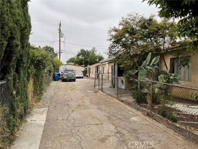 Commerce, CA 90040,4465 Lovett Street