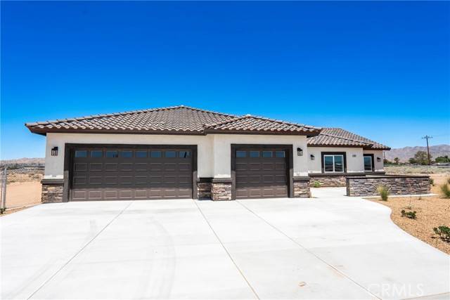 Apple Valley, CA 92307,15323 Turquiose Rd