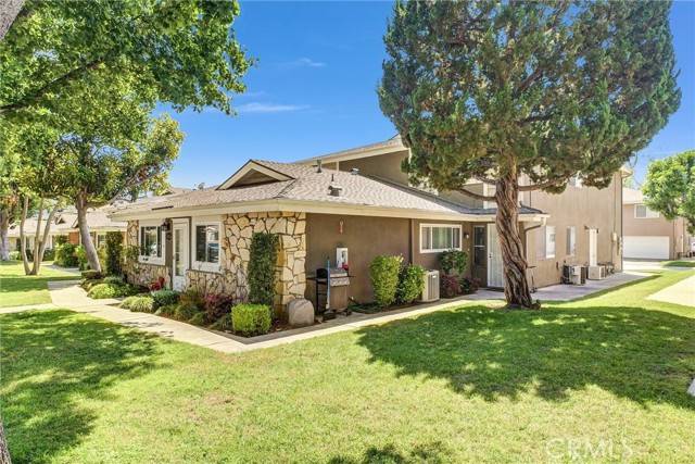 La Verne, CA 91750,3037 Knollwood Avenue