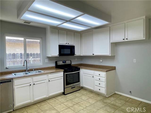 La Verne, CA 91750,500 Juniper Street