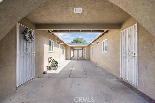Rialto, CA 92376,540 W Shamrock Street