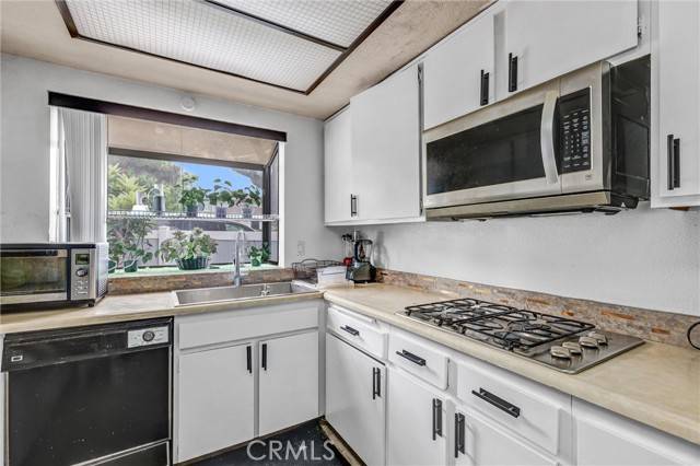 Azusa, CA 91702,900 W Sierra Madre Avenue #44