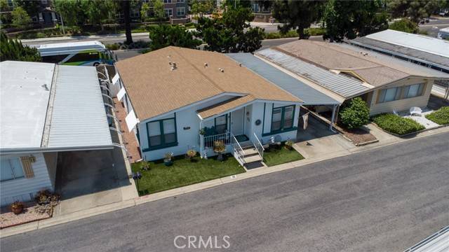 La Verne, CA 91750,3945 Bradford #18