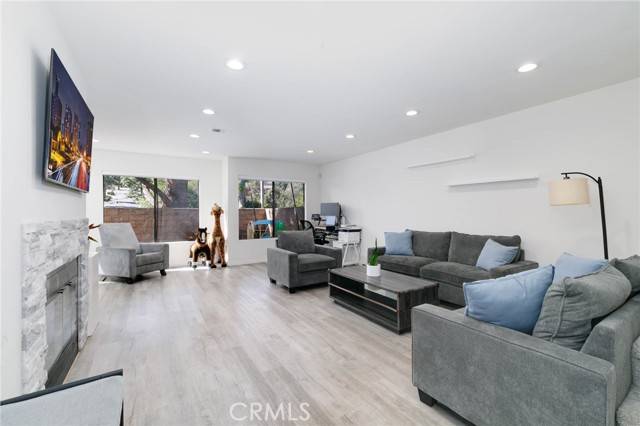 Diamond Bar, CA 91765,2010 Galvin Lane #1