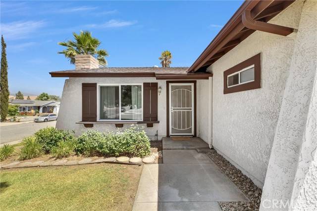 San Bernardino, CA 92407,5235 Lakewood Drive