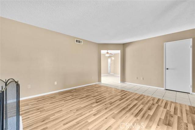 San Bernardino, CA 92407,5235 Lakewood Drive