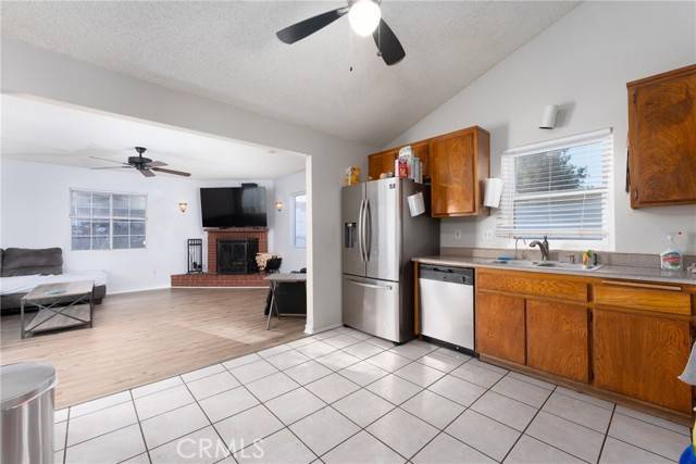 Colton, CA 92324,1033 Forest Drive