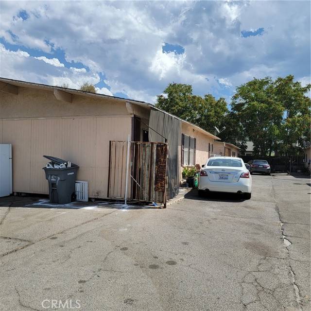 San Jacinto, CA 92583,157 N Sheriff Avenue