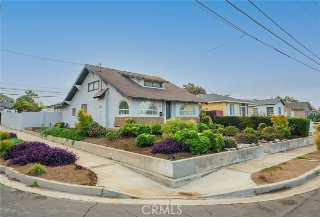 Corona, CA 92882,402 W Olive Street