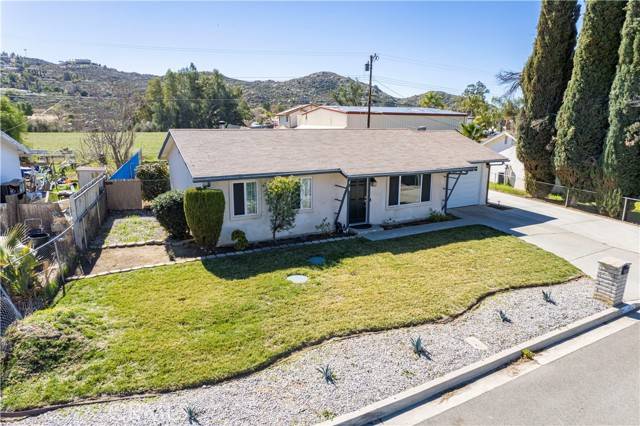 Hemet, CA 92543,40141 Frances Lane