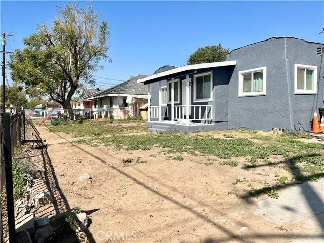 Rialto, CA 92376,138 E Wilson Street