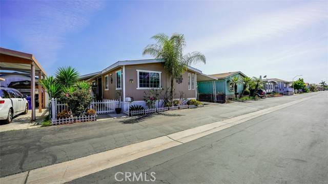 Cypress, CA 90630,9080 Bloomfield #96