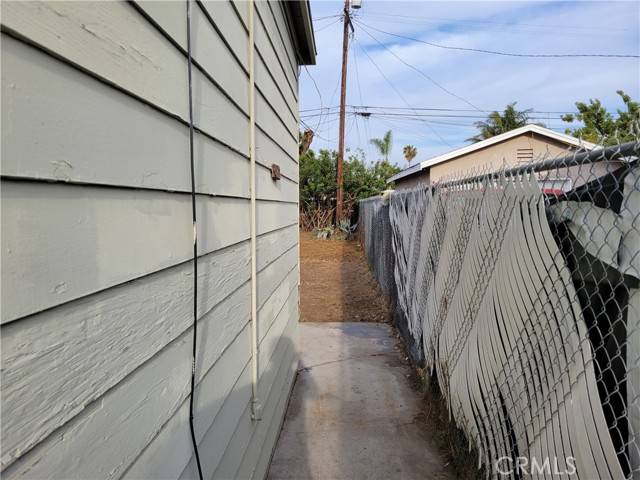 Hawaiian Gardens, CA 90716,21802 Seine Avenue