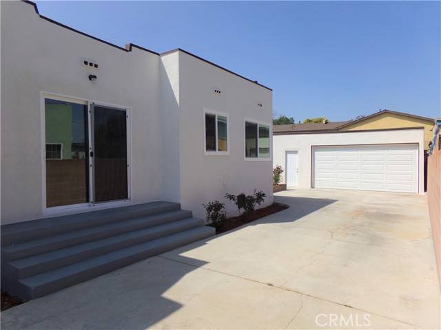 Lynwood, CA 90262,12317 Alpine Avenue