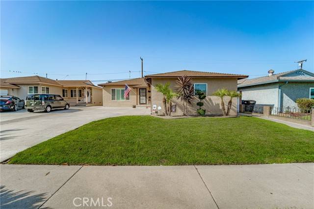 Pico Rivera, CA 90660,9843 Whiteland Street