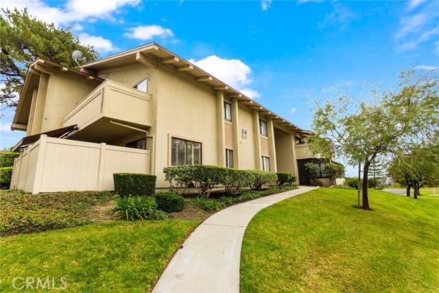 La Mirada, CA 90638,15910 Alta Vista Drive #5B