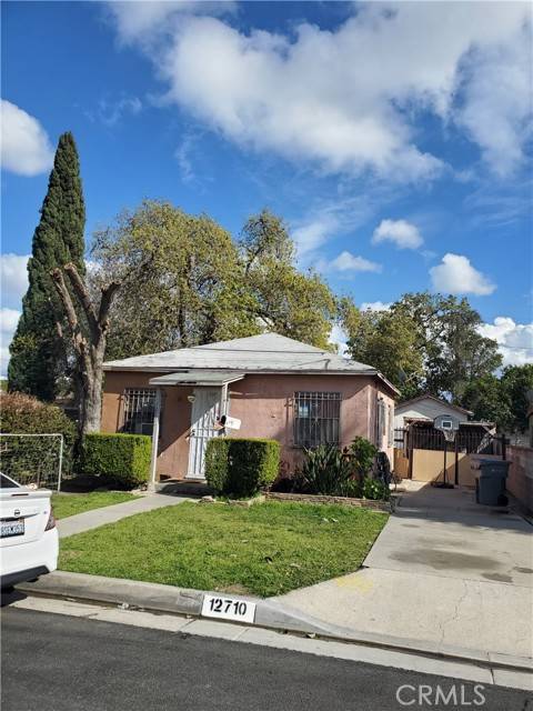 Lynwood, CA 90262,12708 Stoneacre Avenue