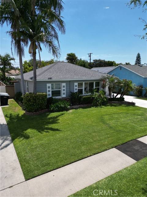 Bellflower, CA 90706,13932 Carpintero Avenue