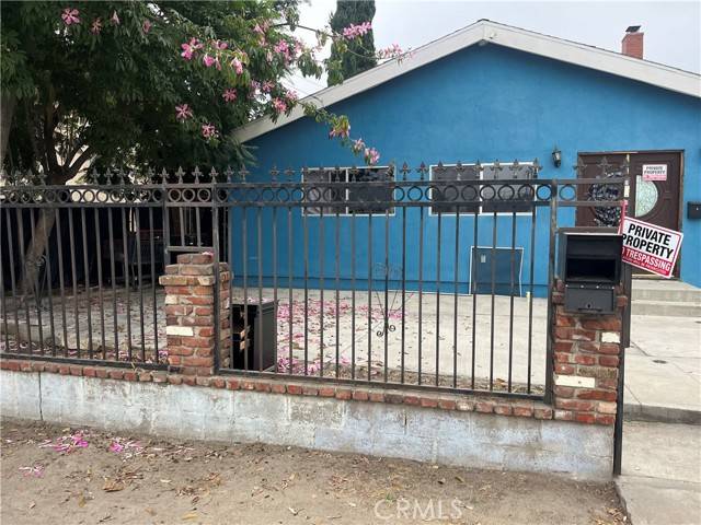 North Hollywood, CA 91605,6855 Hinds Avenue