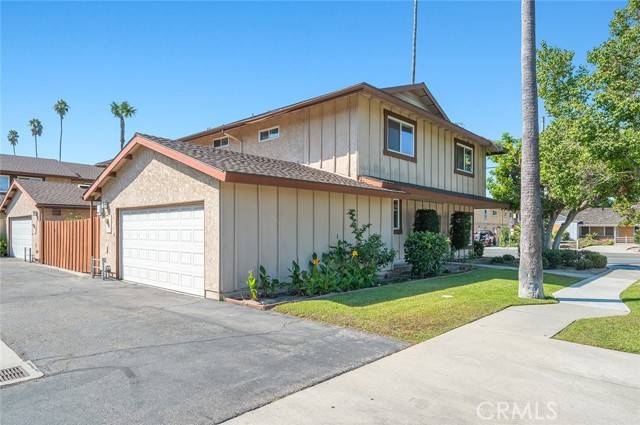 Downey, CA 90241,8300 Lexington Road #2