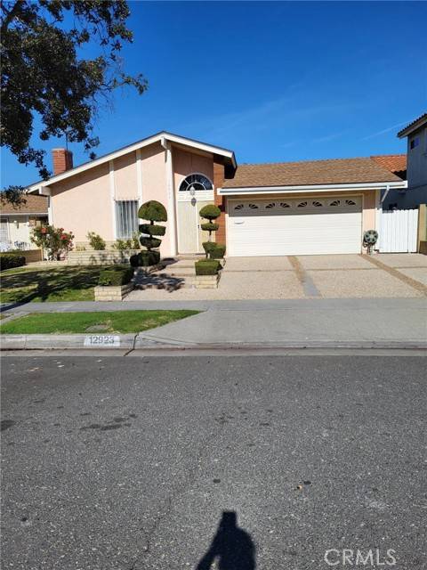 Cerritos, CA 90703,12923 Droxford Street