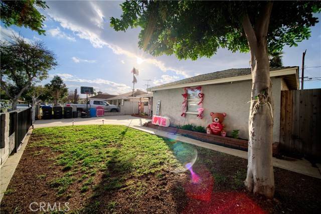 Norwalk, CA 90650,11633 Adonis Avenue