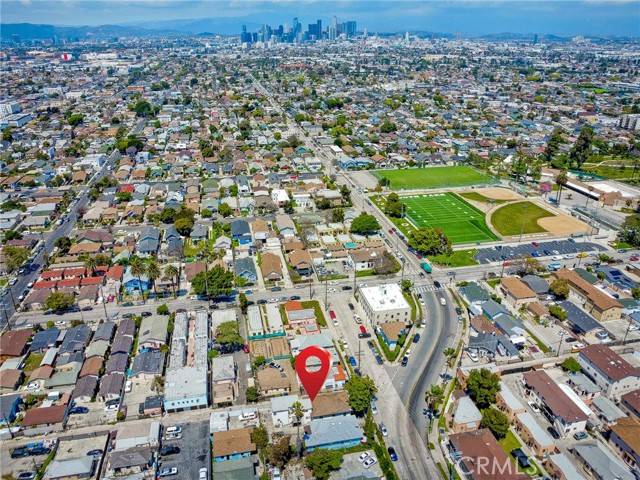 Los Angeles, CA 90011,5123 S San Pedro